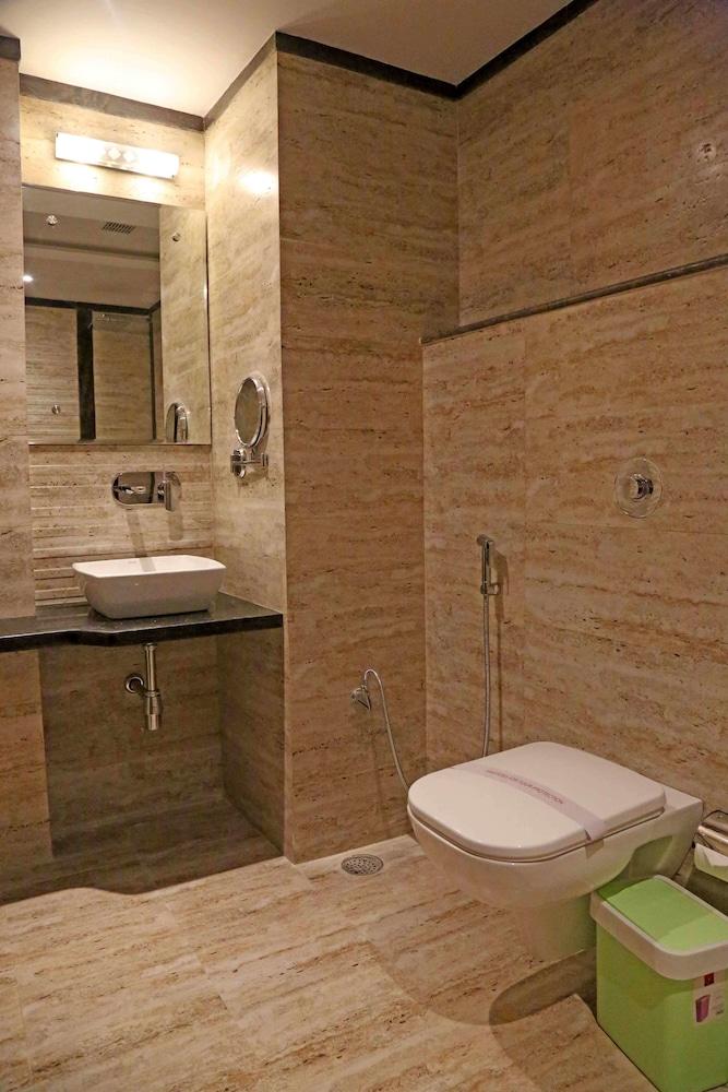 Hotel Varanasi Inn